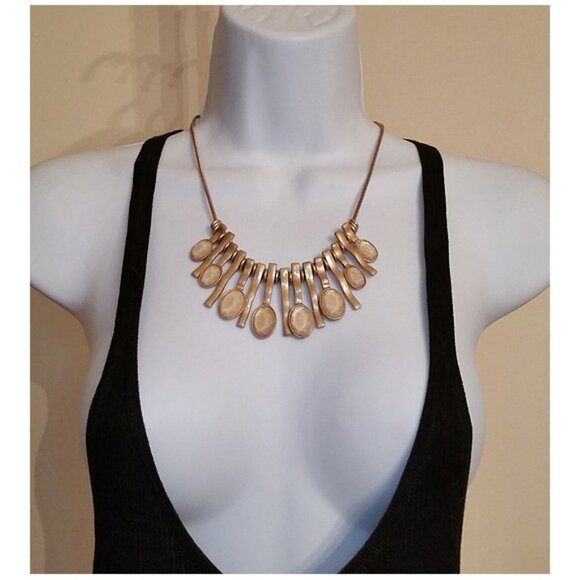 Gold Tone Modernist-Brutalist Style Bib Chain Costume Dressy Statement Necklace. - Picture 1 of 4